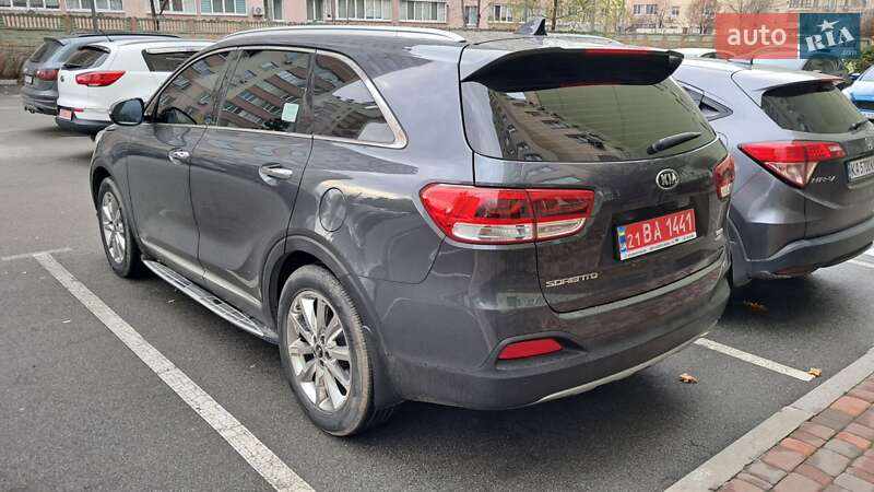 Внедорожник / Кроссовер Kia Sorento 2015 в Киеве