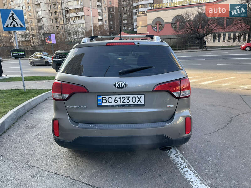 Внедорожник / Кроссовер Kia Sorento 2013 в Киеве фото 2 Внедорожник / Кроссовер Kia Sorento 2013 в Киеве