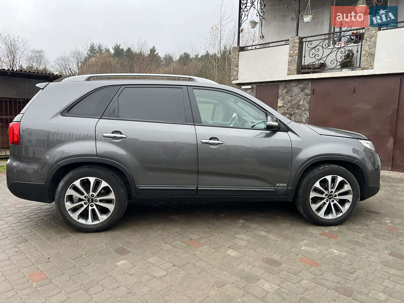 Позашляховик / Кросовер Kia Sorento 2013 в Львові