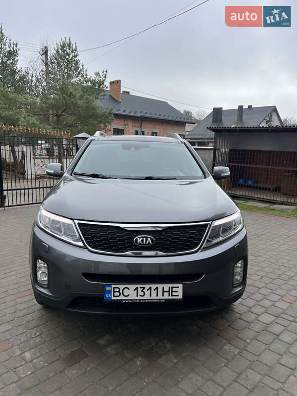 Позашляховик / Кросовер Kia Sorento 2013 в Львові
