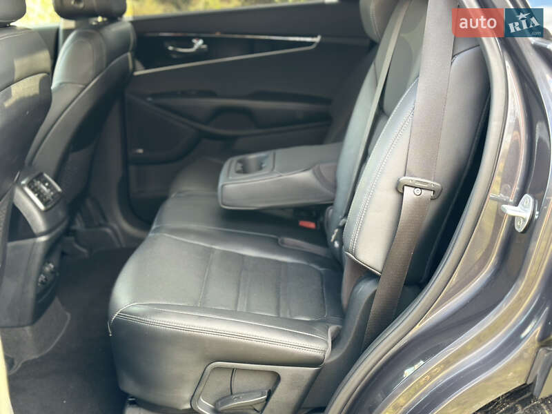 Внедорожник / Кроссовер Kia Sorento 2016 в Самборе фото 76 Внедорожник / Кроссовер Kia Sorento 2016 в Самборе