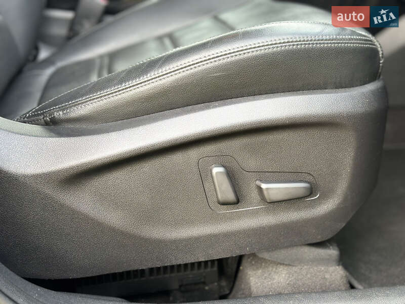 Внедорожник / Кроссовер Kia Sorento 2016 в Самборе фото 90 Внедорожник / Кроссовер Kia Sorento 2016 в Самборе