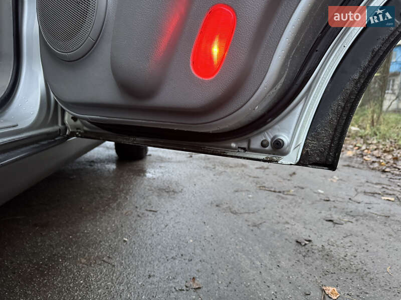 Внедорожник / Кроссовер Kia Sorento 2008 в Киеве