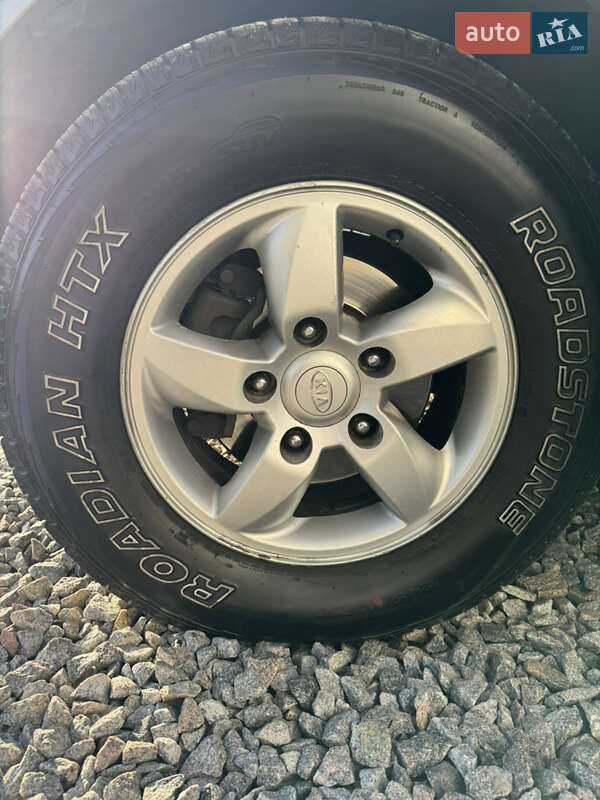 Внедорожник / Кроссовер Kia Sorento 2008 в Киеве