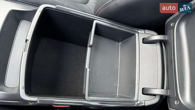 Внедорожник / Кроссовер Kia Sorento 2015 в Черновцах