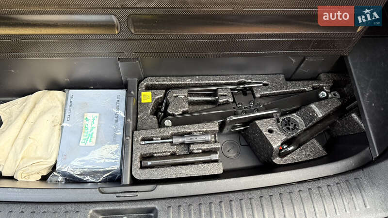 Внедорожник / Кроссовер Kia Sorento 2015 в Черновцах