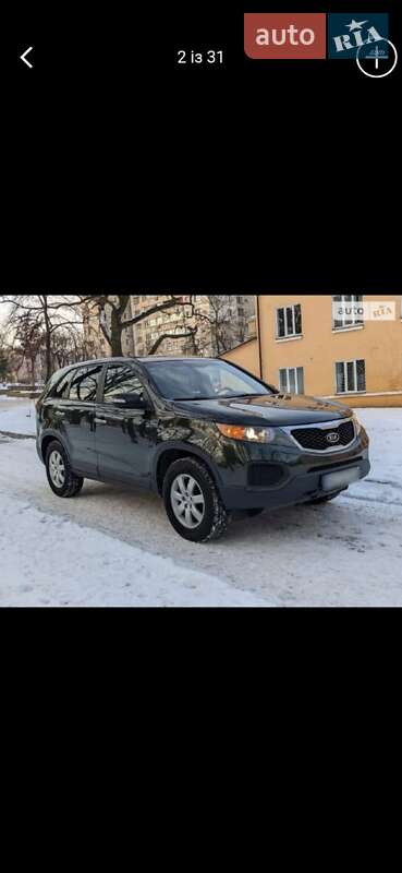 Внедорожник / Кроссовер Kia Sorento 2012 в Калиновке