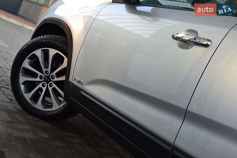 Внедорожник / Кроссовер Kia Sorento 2013 в Дрогобыче