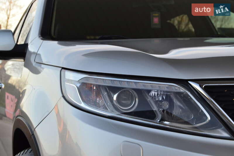 Внедорожник / Кроссовер Kia Sorento 2013 в Дрогобыче