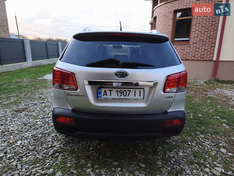 Внедорожник / Кроссовер Kia Sorento 2010 в Коломые