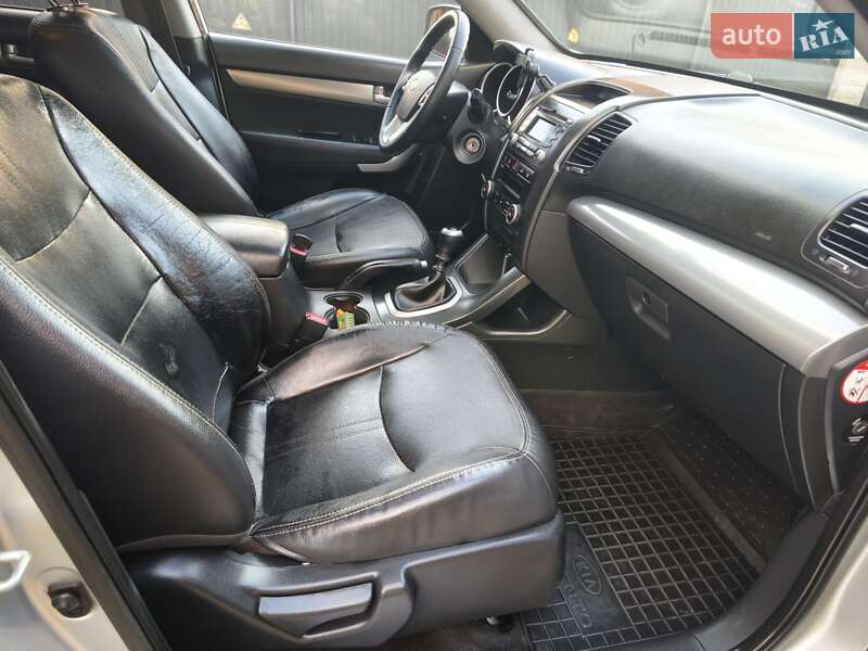 Внедорожник / Кроссовер Kia Sorento 2010 в Коломые