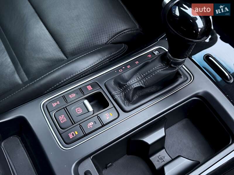 Внедорожник / Кроссовер Kia Sorento 2016 в Ковеле