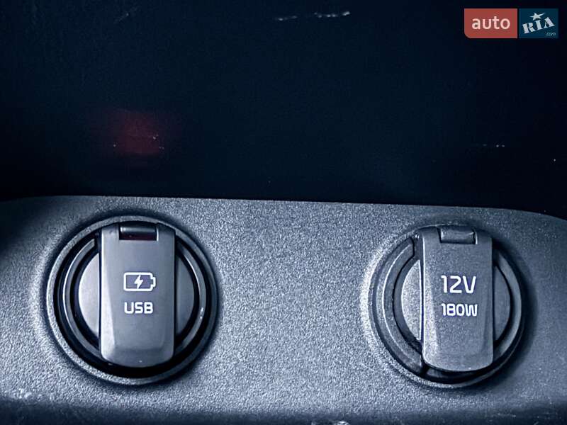 Внедорожник / Кроссовер Kia Sorento 2016 в Ковеле