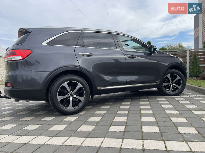 Внедорожник / Кроссовер Kia Sorento 2017 в Стрые