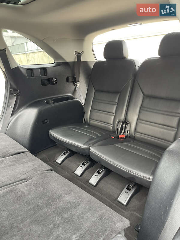 Внедорожник / Кроссовер Kia Sorento 2017 в Стрые