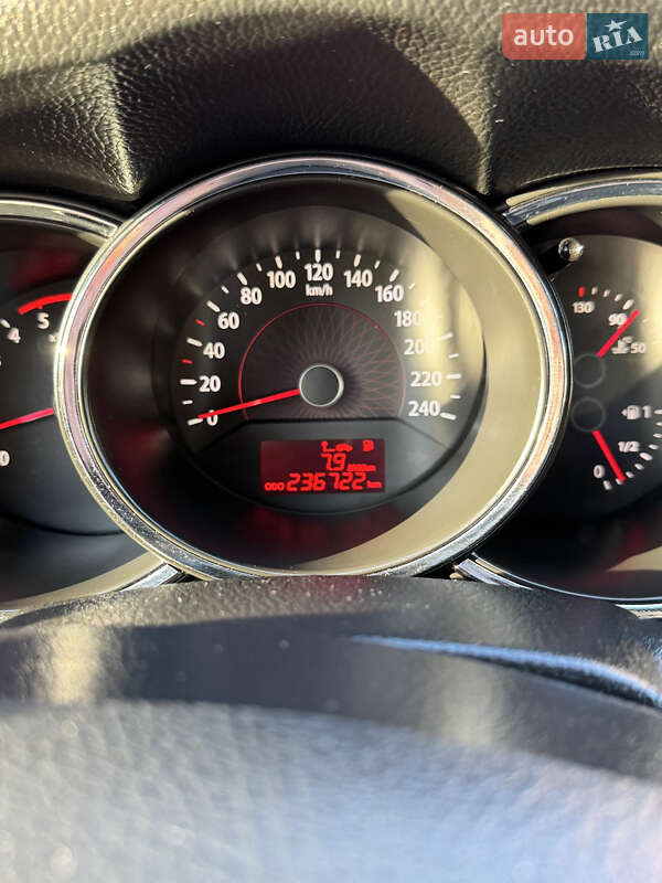 Позашляховик / Кросовер Kia Sorento 2012 в Запоріжжі