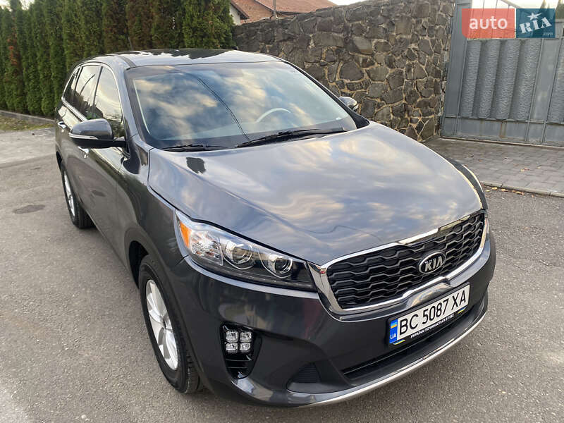 Позашляховик / Кросовер Kia Sorento 2019 в Самборі