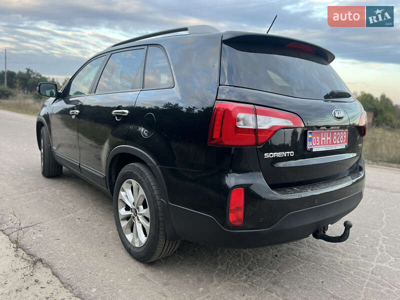 Внедорожник / Кроссовер Kia Sorento 2013 в Ахтырке