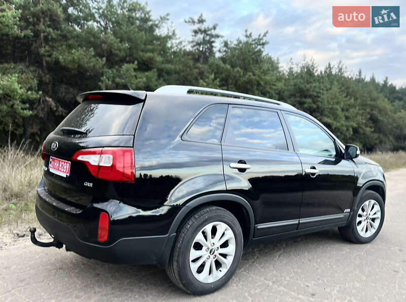 Внедорожник / Кроссовер Kia Sorento 2013 в Ахтырке
