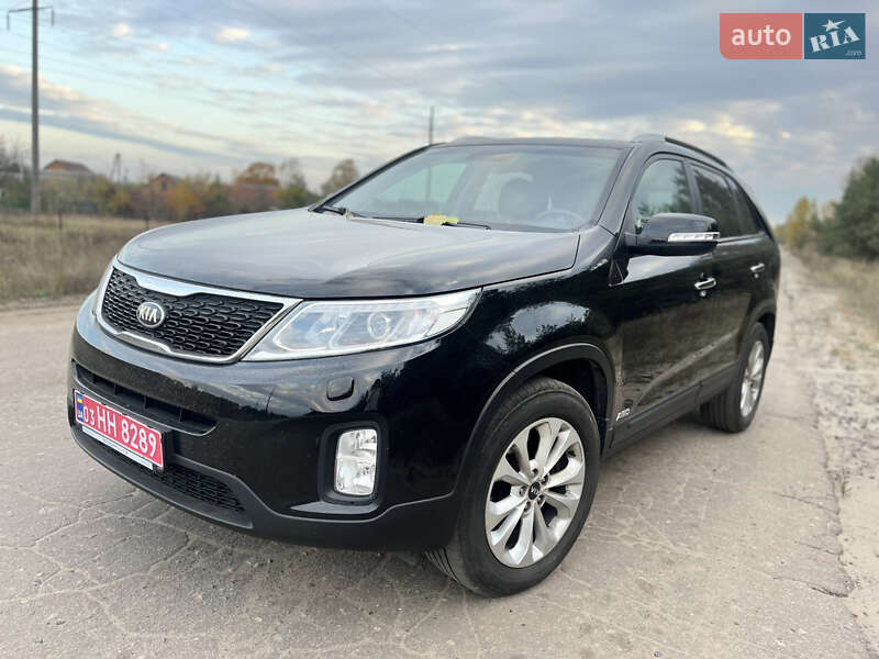 Внедорожник / Кроссовер Kia Sorento 2013 в Ахтырке