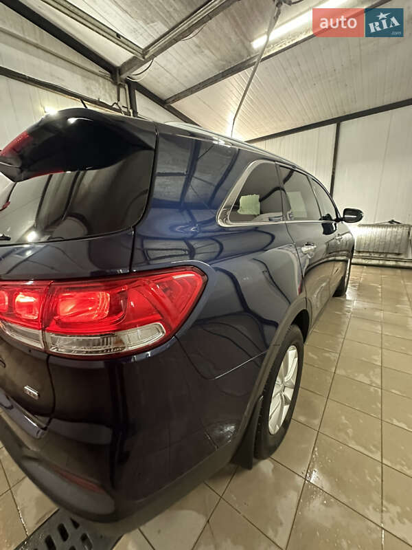 Внедорожник / Кроссовер Kia Sorento 2016 в Львове
