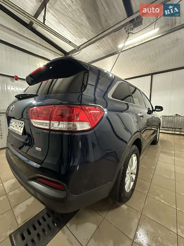 Внедорожник / Кроссовер Kia Sorento 2016 в Львове