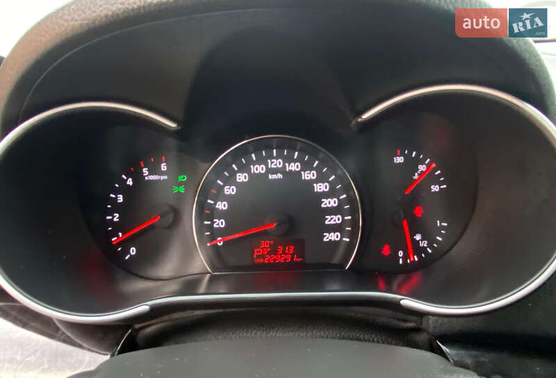 Внедорожник / Кроссовер Kia Sorento 2013 в Ровно