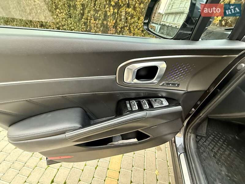 Внедорожник / Кроссовер Kia Sorento 2021 в Одессе фото 59 Внедорожник / Кроссовер Kia Sorento 2021 в Одессе