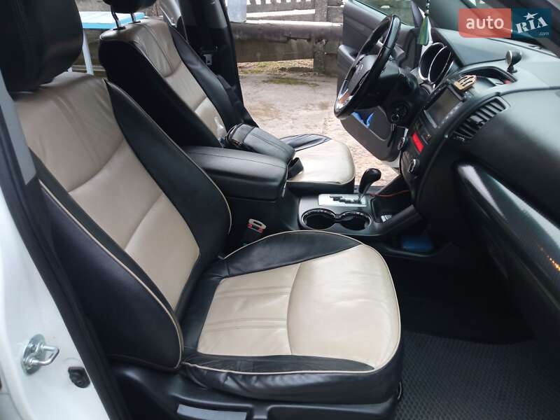 Позашляховик / Кросовер Kia Sorento 2011 в Іршанському