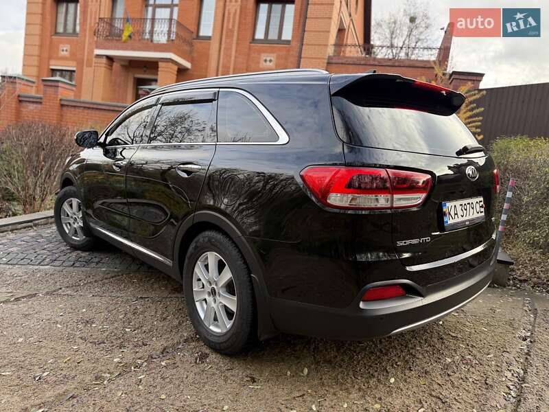 Внедорожник / Кроссовер Kia Sorento 2017 в Киеве