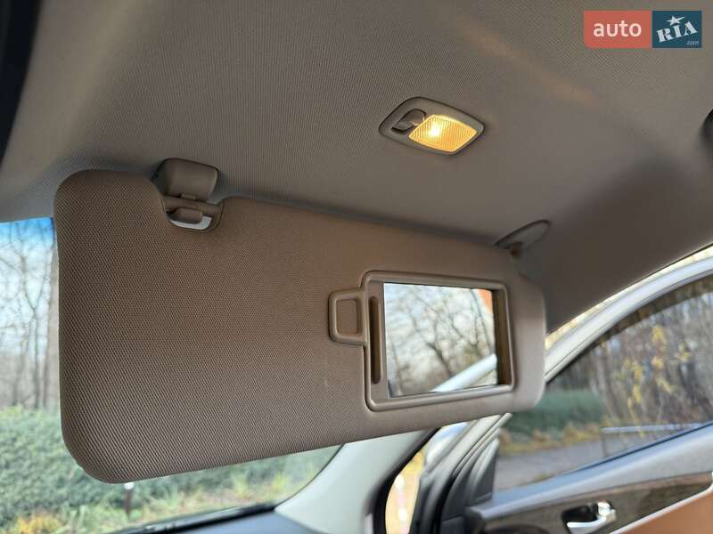 Внедорожник / Кроссовер Kia Sorento 2017 в Киеве