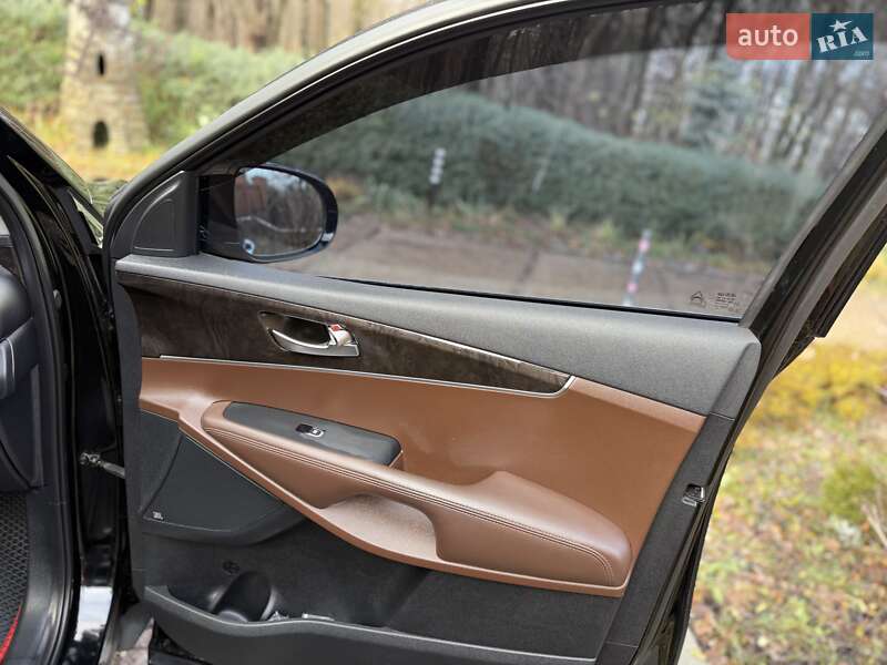 Внедорожник / Кроссовер Kia Sorento 2017 в Киеве