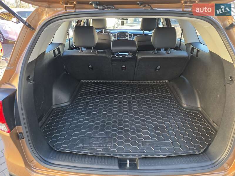 Внедорожник / Кроссовер Kia Sorento 2015 в Коломые