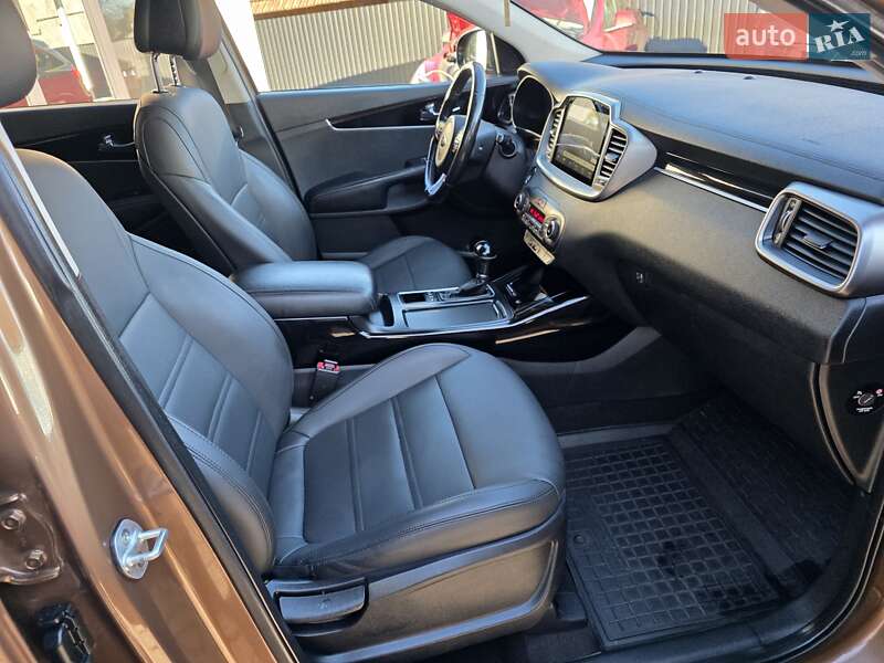 Внедорожник / Кроссовер Kia Sorento 2015 в Коломые