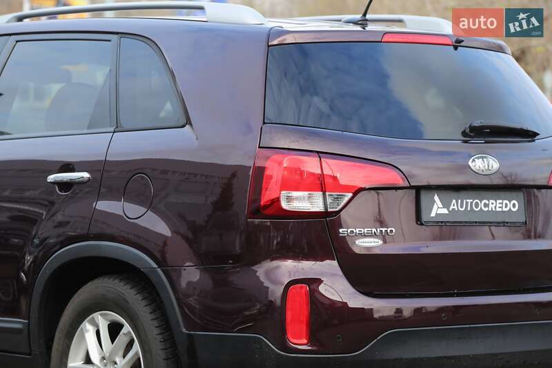 Внедорожник / Кроссовер Kia Sorento 2013 в Киеве