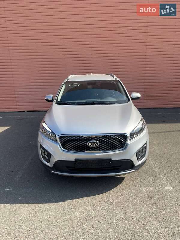 Внедорожник / Кроссовер Kia Sorento 2016 в Киеве