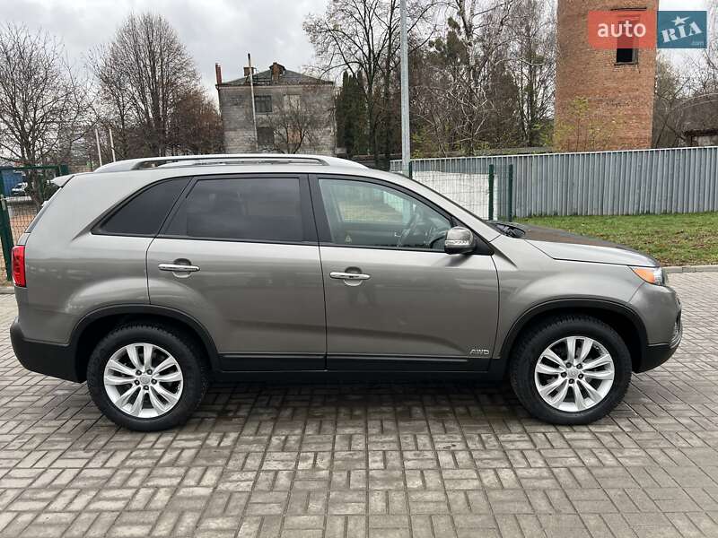 Внедорожник / Кроссовер Kia Sorento 2012 в Житомире