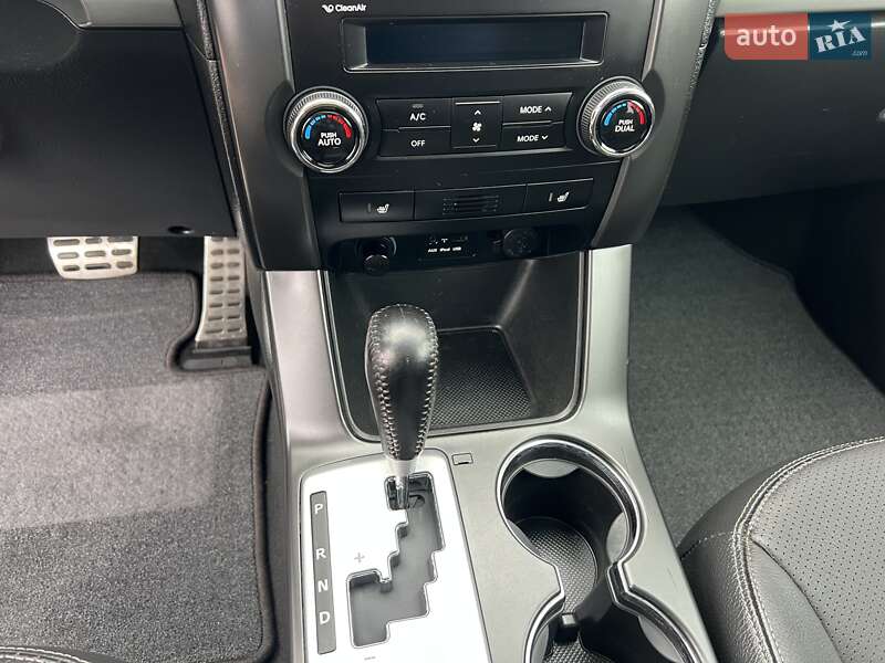 Внедорожник / Кроссовер Kia Sorento 2012 в Житомире