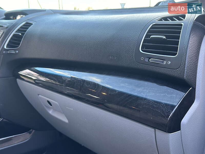 Внедорожник / Кроссовер Kia Sorento 2014 в Львове фото 21 Внедорожник / Кроссовер Kia Sorento 2014 в Львове