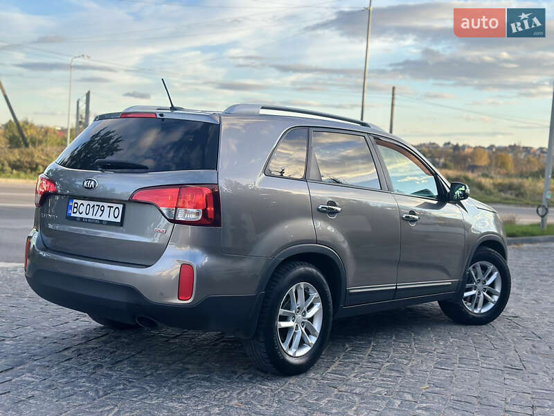 Внедорожник / Кроссовер Kia Sorento 2014 в Львове фото 26 Внедорожник / Кроссовер Kia Sorento 2014 в Львове