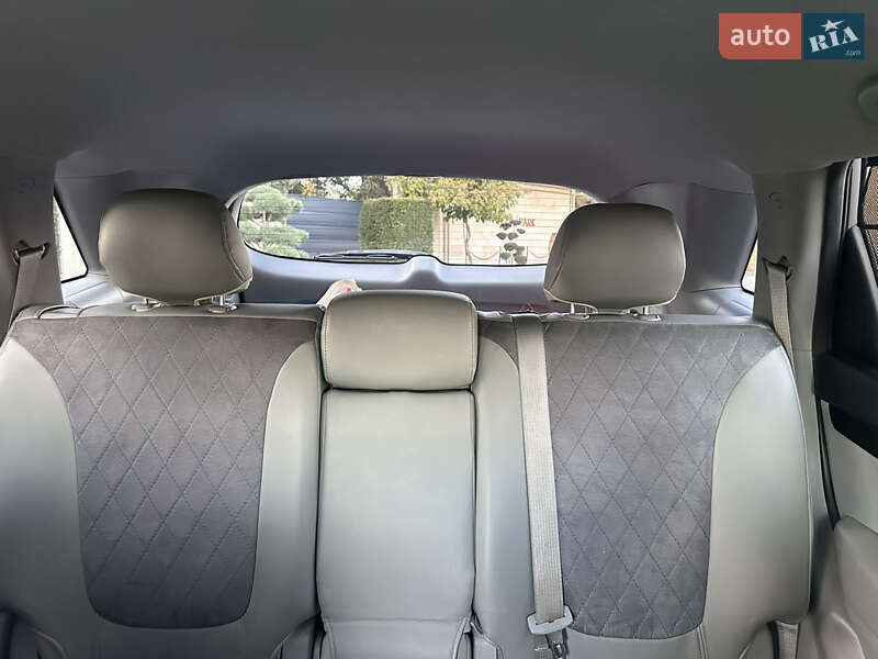 Внедорожник / Кроссовер Kia Sorento 2014 в Львове фото 55 Внедорожник / Кроссовер Kia Sorento 2014 в Львове