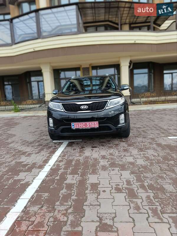 Позашляховик / Кросовер Kia Sorento 2014 в Києві