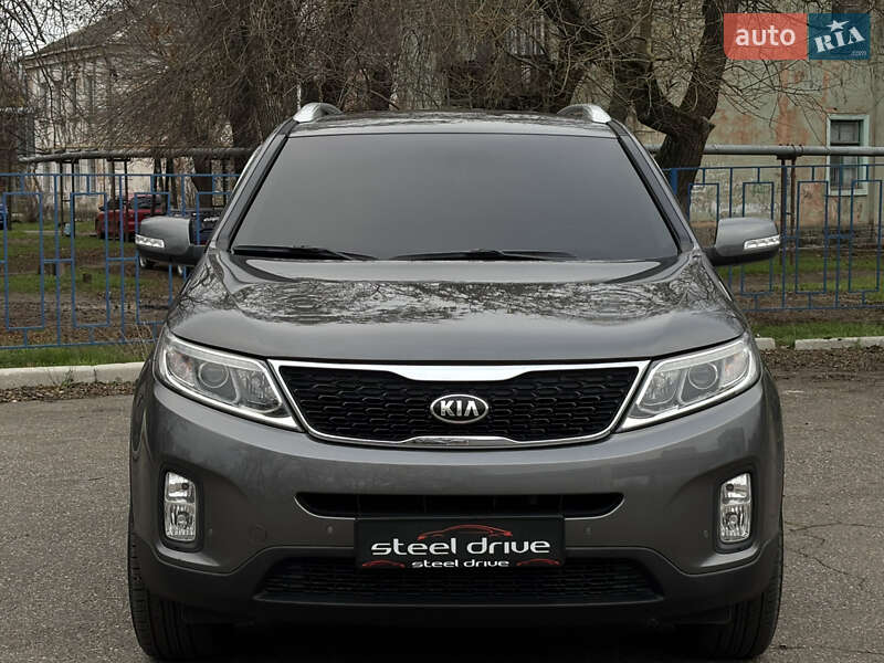 Позашляховик / Кросовер Kia Sorento 2014 в Миколаєві