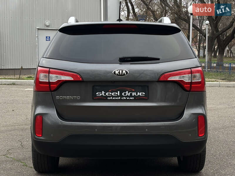 Позашляховик / Кросовер Kia Sorento 2014 в Миколаєві