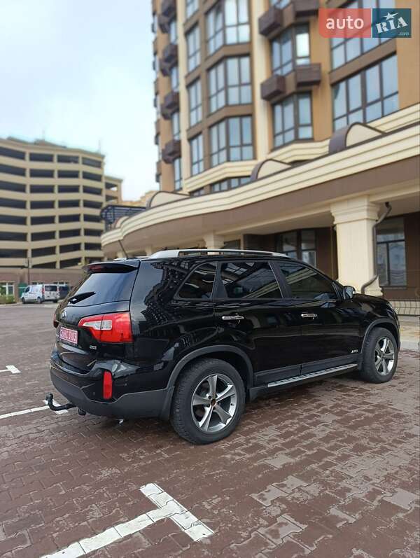 Позашляховик / Кросовер Kia Sorento 2014 в Києві