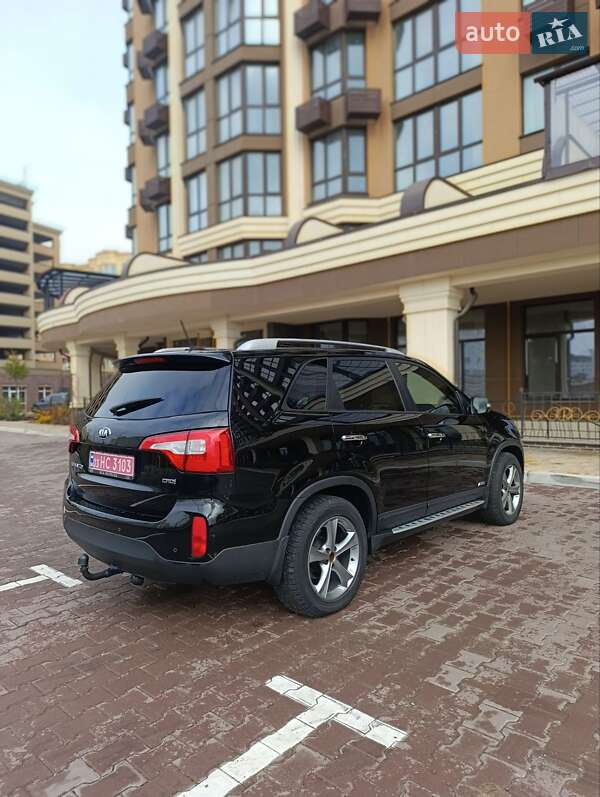 Позашляховик / Кросовер Kia Sorento 2014 в Києві