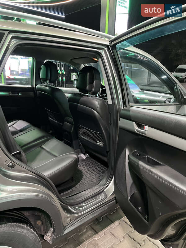 Позашляховик / Кросовер Kia Sorento 2012 в Одесі