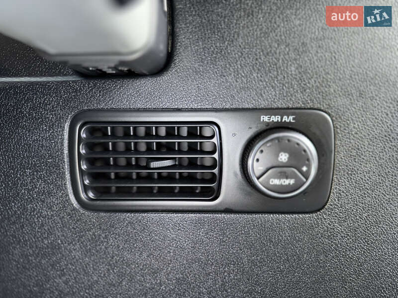 Позашляховик / Кросовер Kia Sorento 2015 в Луцьку