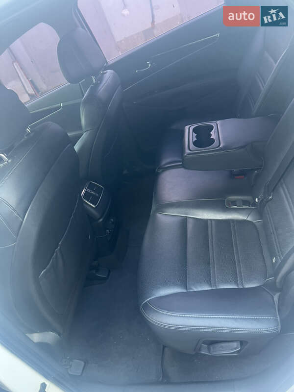 Позашляховик / Кросовер Kia Sorento 2016 в Миколаєві