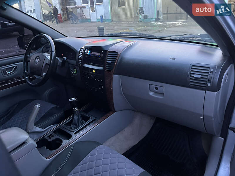 Внедорожник / Кроссовер Kia Sorento 2005 в Одессе